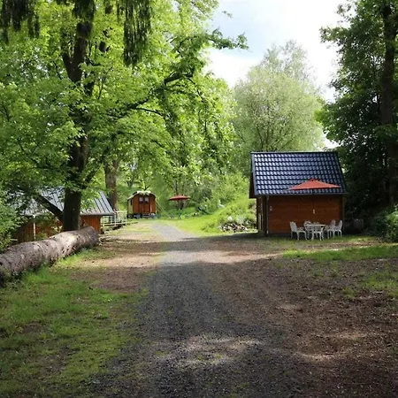 Trailer In With Swimming Pool * Hundsdorf