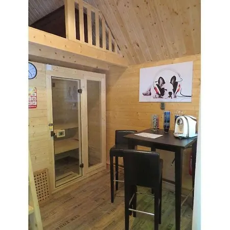 Trailer In With Swimming Pool Casa vacanze