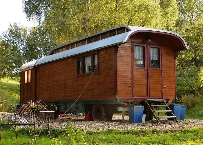 Trailer In With Swimming Pool * Hundsdorf